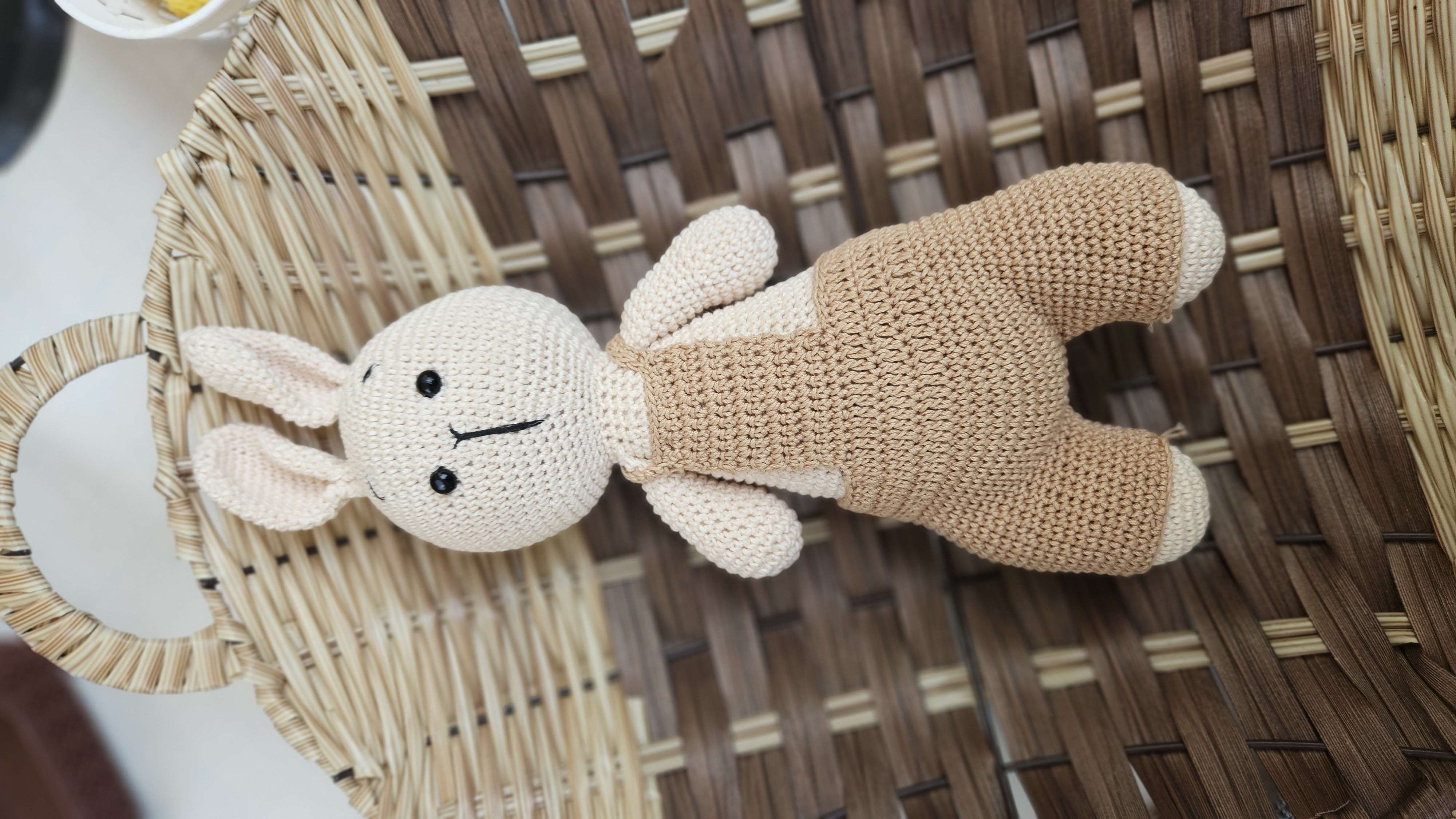 Big bunny - Image 1