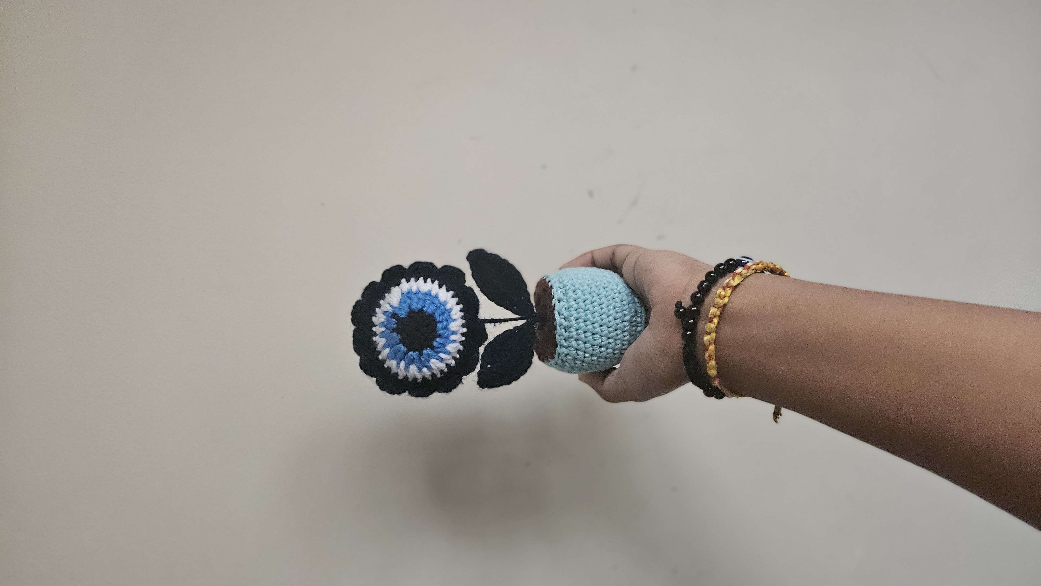 Evil eye pot - Image 1