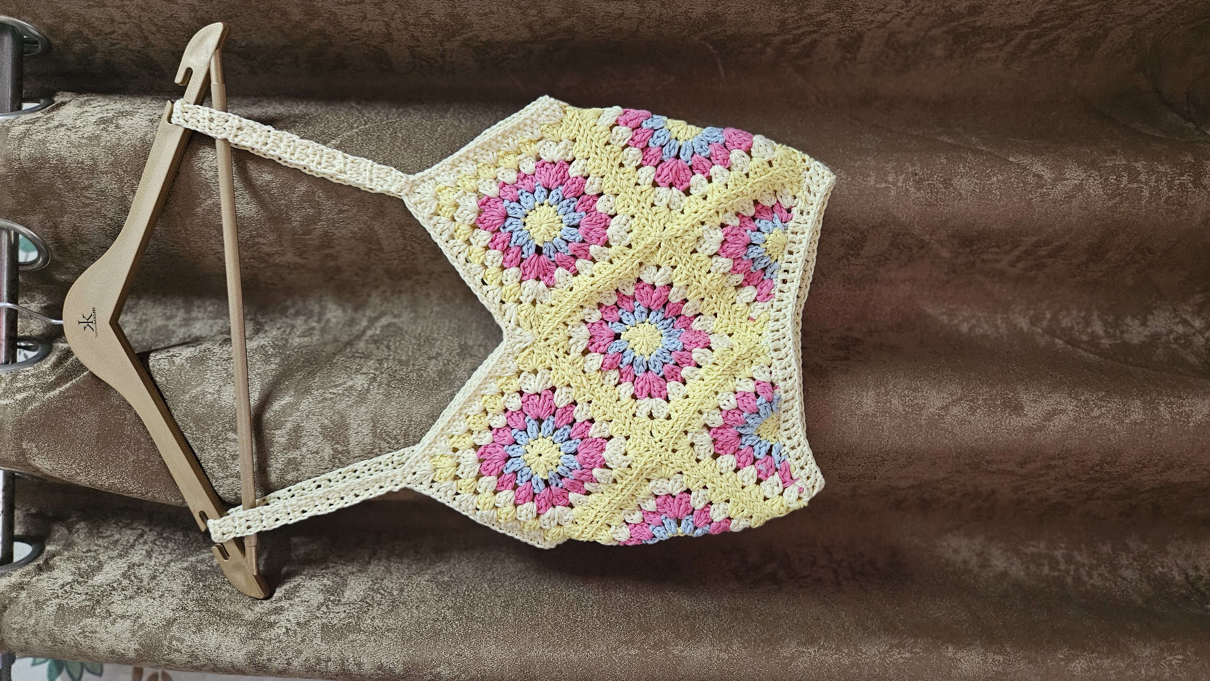 Granny square top - Thumbnail 2