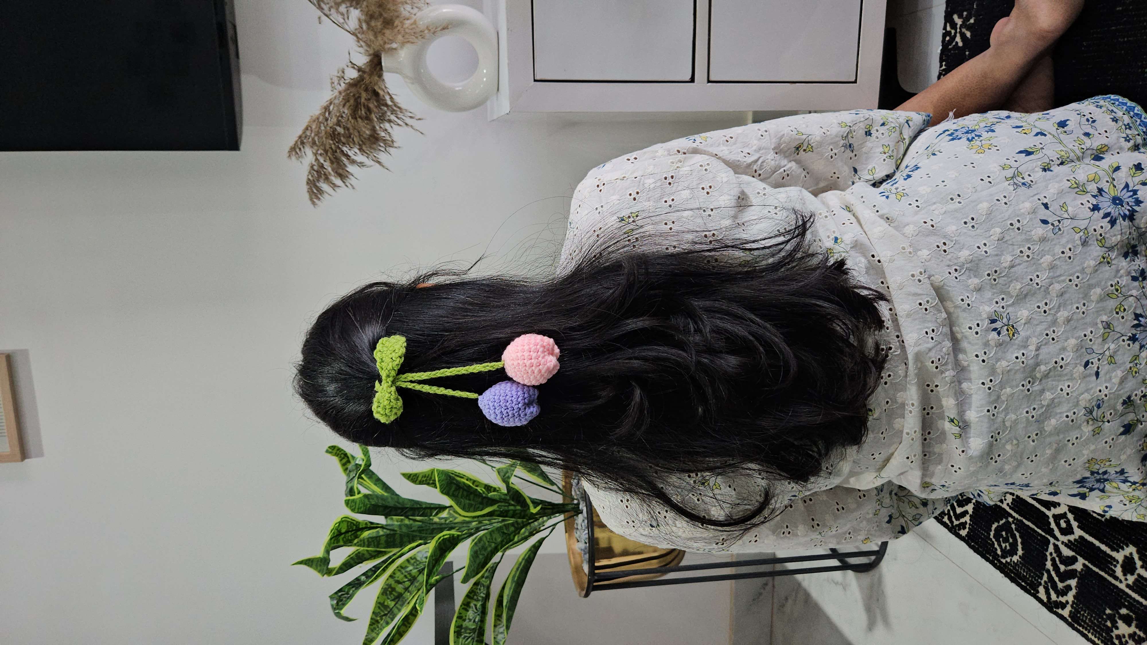 Tulip hair tie - Image 1