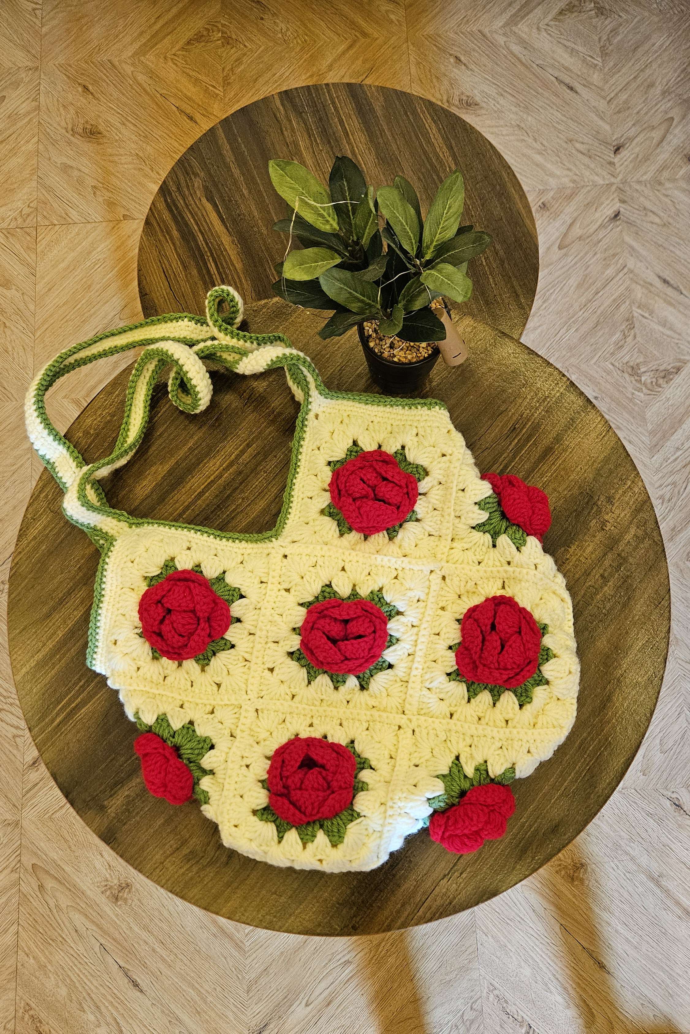 Big 3D rose tote bag - Image 1